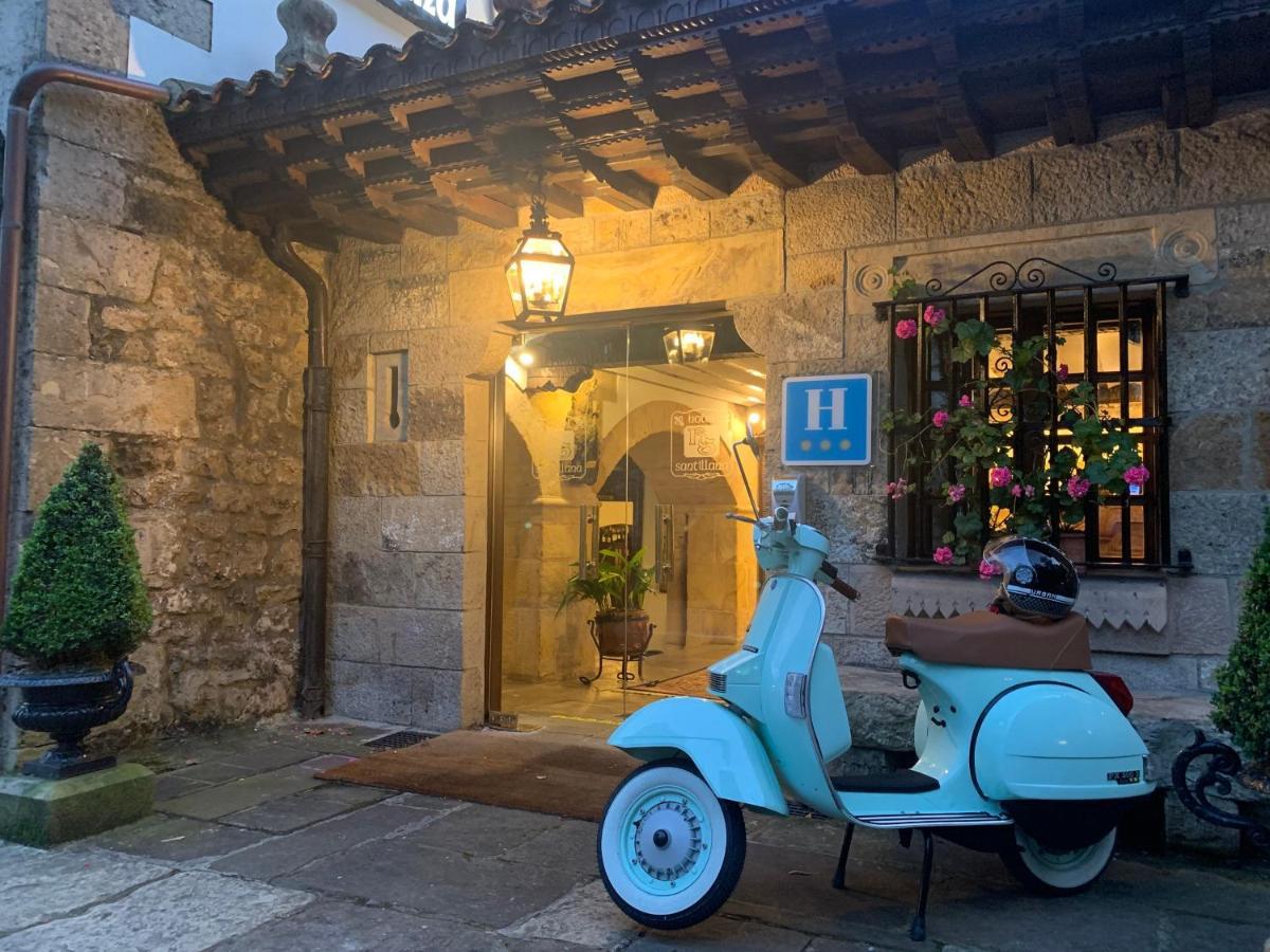Hotel Santillana Santillana del Mar Buitenkant foto